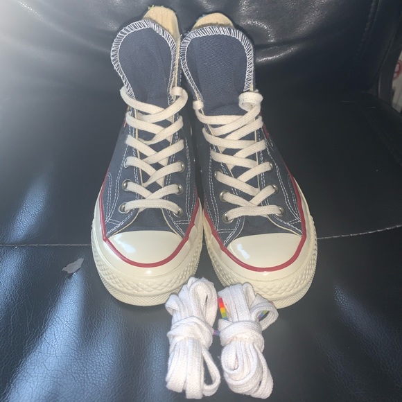 CONVERSE HighTop Chucks - Picture 6 of 7